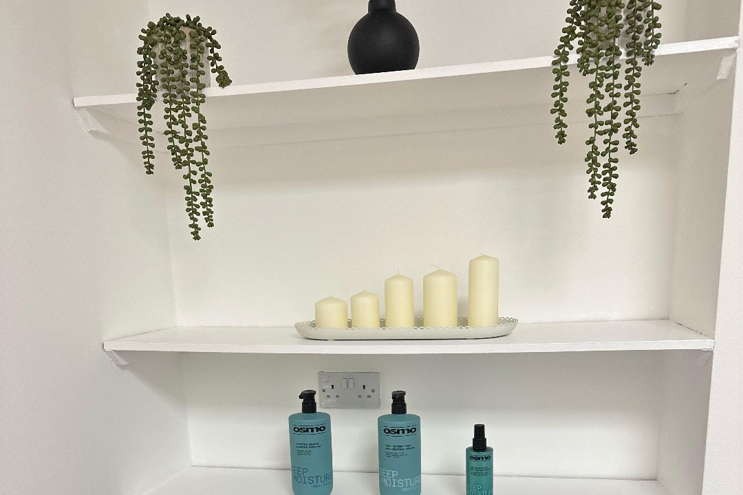 Luxe Hair Studio -, Easter Road, Edinburgh