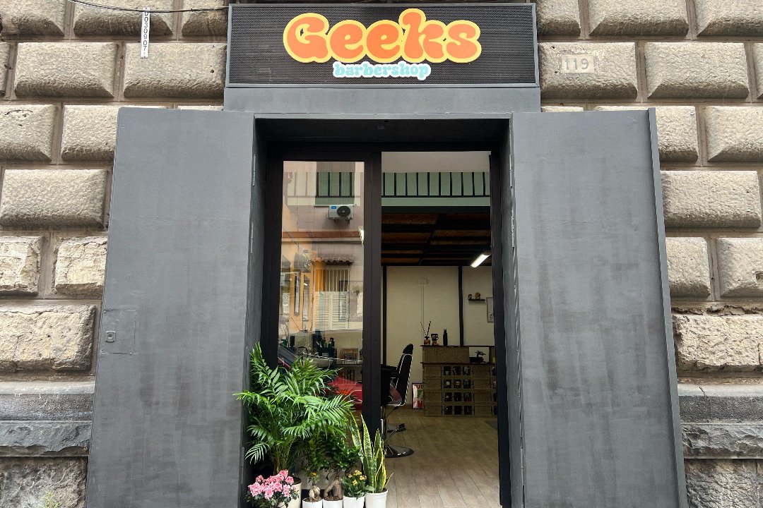 Geeks Barbershop 모, Vicaria, Napoli