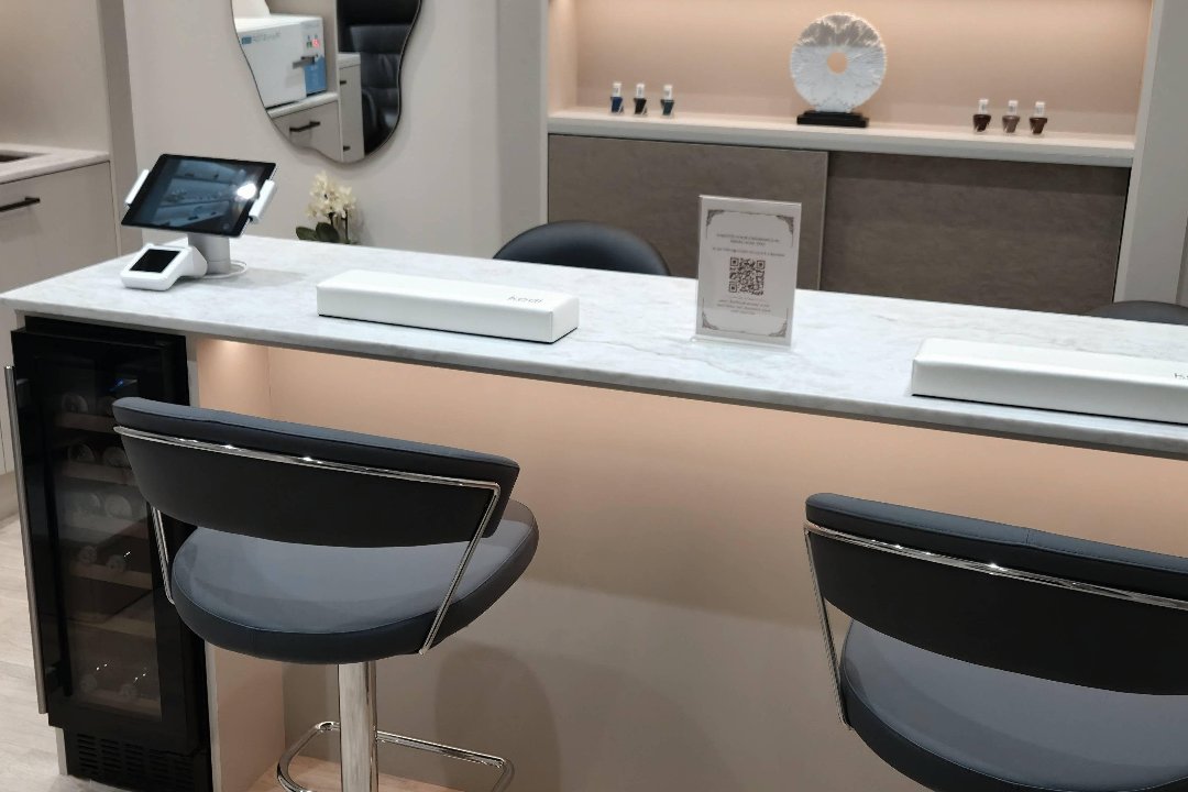 Shuku Nail Spa, St Mary's Gate, Manchester