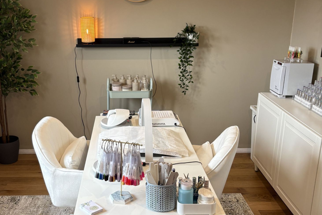 Christine's Nail Lounge, Bearsden, Glasgow Area
