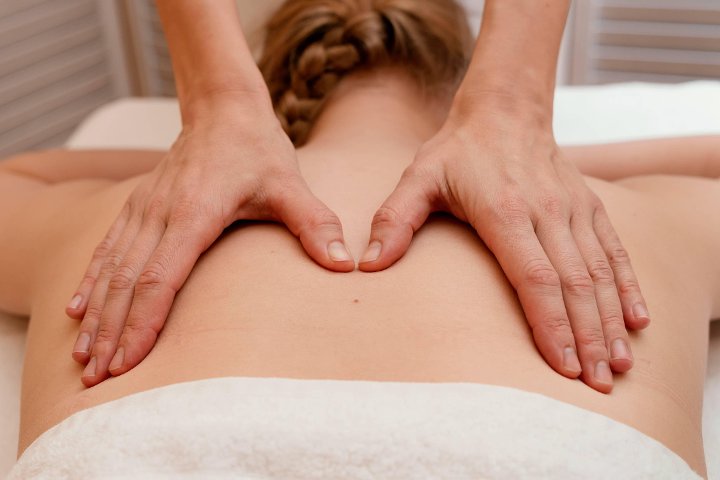 Shiatsu Claudia - Massage 2 piano - Photo de galerie - OneBooking