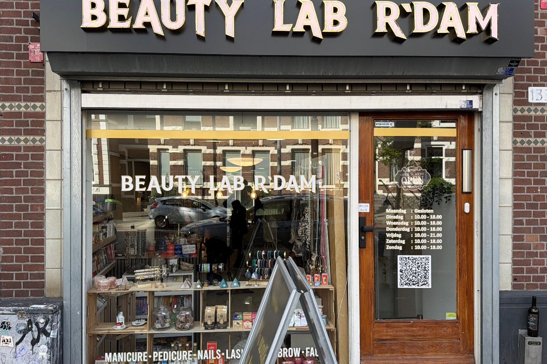 Ukranian Beautyhouse, Rotterdam-West, Rotterdam