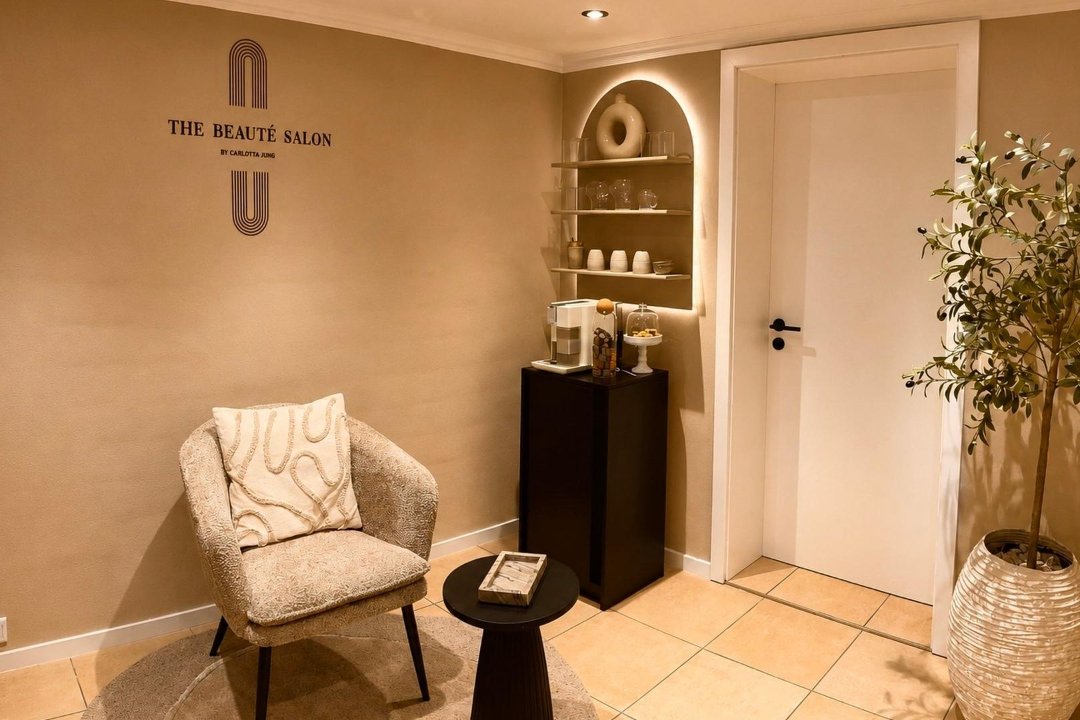 The Beauté Salon - by Carlotta Jung, Himmelgeist, Düsseldorf