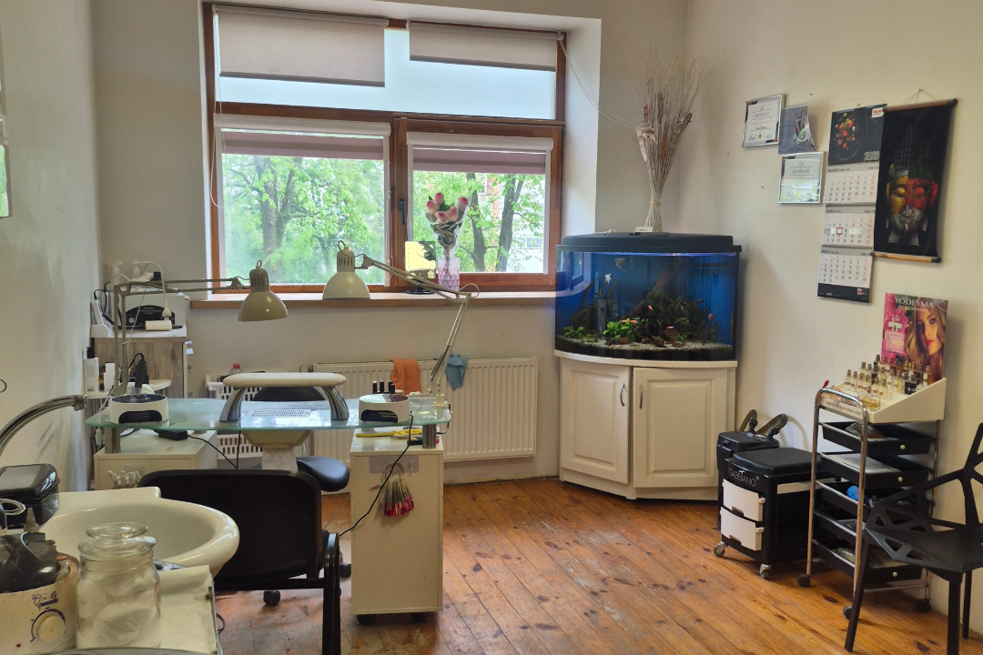 Grožio studija "Estera", Žaliakalnis, Kaunas