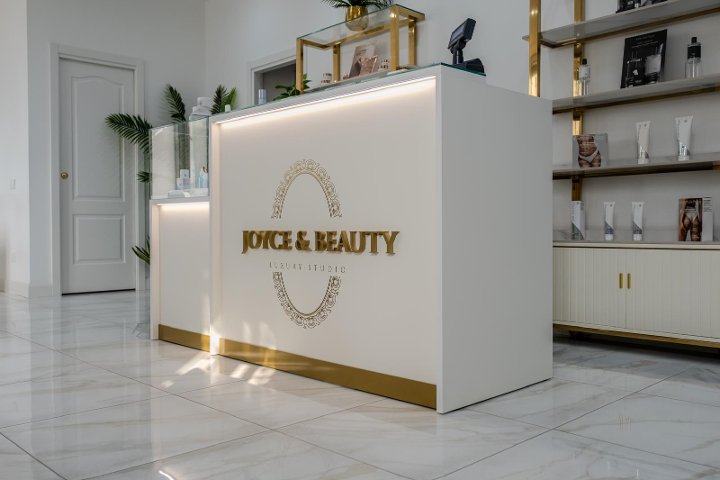 Joyce & Beauty Luxury Studio - Épilation Monza - Photo de galerie - OneBooking