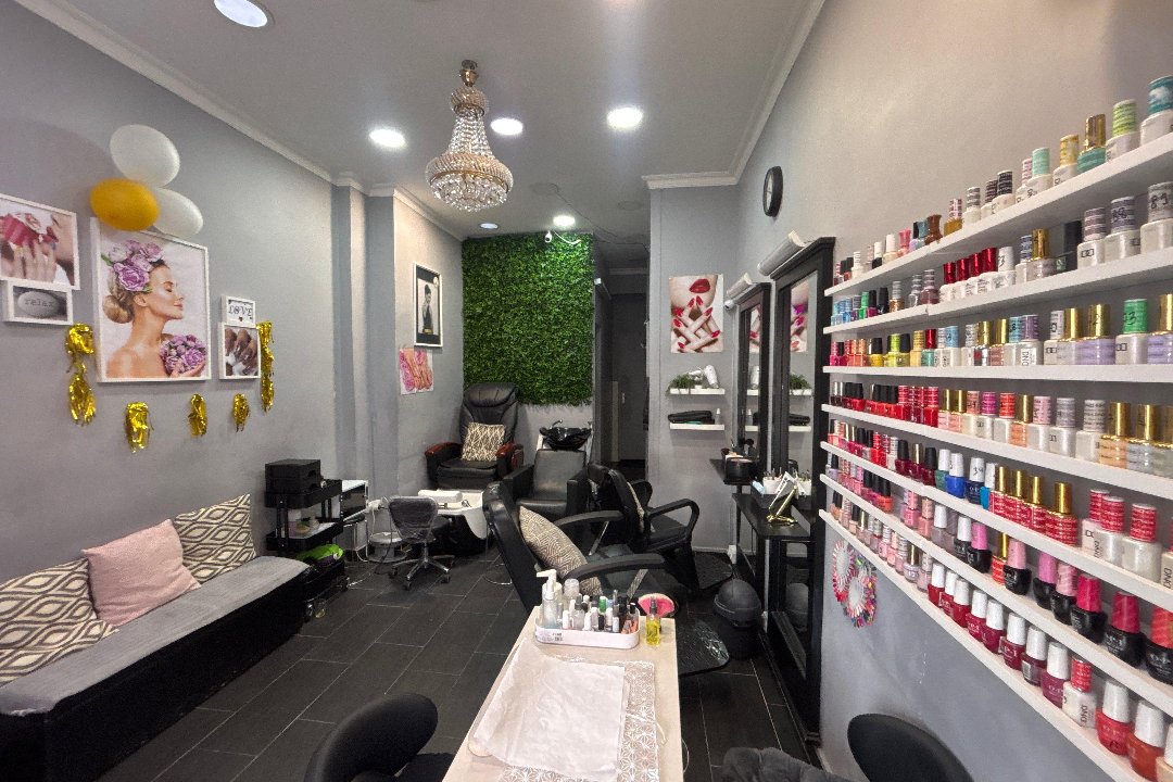 Esha Beauty, Pantin, Seine-Saint-Denis