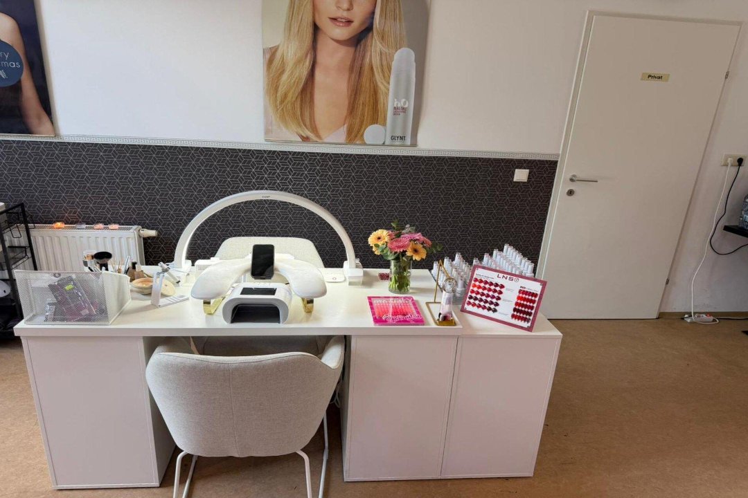 Rojan Nails by Barbershop22, 22. Bezirk, Wien