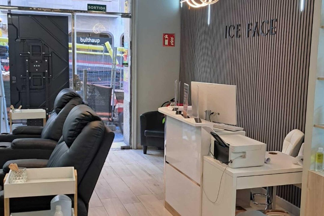 Ice Face, Sant Gervasi-Galvany, Barcelona