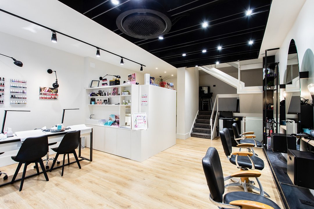 Salon 105 - Roma, Euclide, Roma