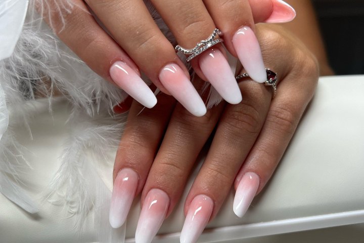 Valeria Nails & Brows - Onglerie Trento - Photo de galerie - OneBooking