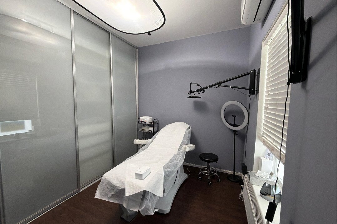 SMP PMU Beauty Spot London, Chadwell Heath, London