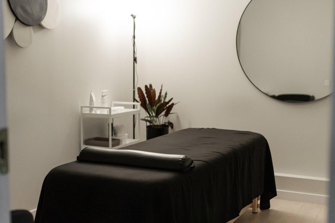 Massage by Aliona Sergeeva, Šiaures miestelis, Vilnius