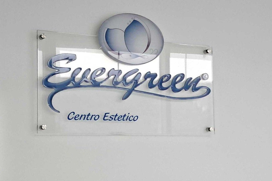 Estetica Evergreen, Trento