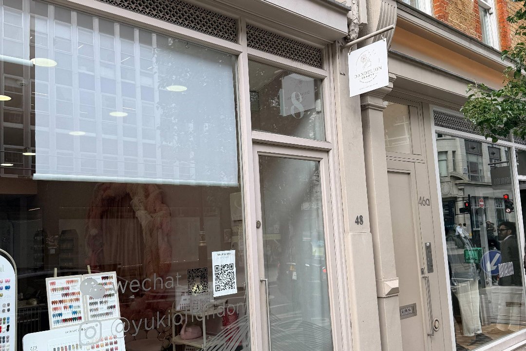 Dandelion Beauty, Great Titchfield Street, London