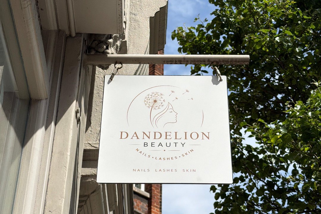 Dandelion Beauty, Great Titchfield Street, London