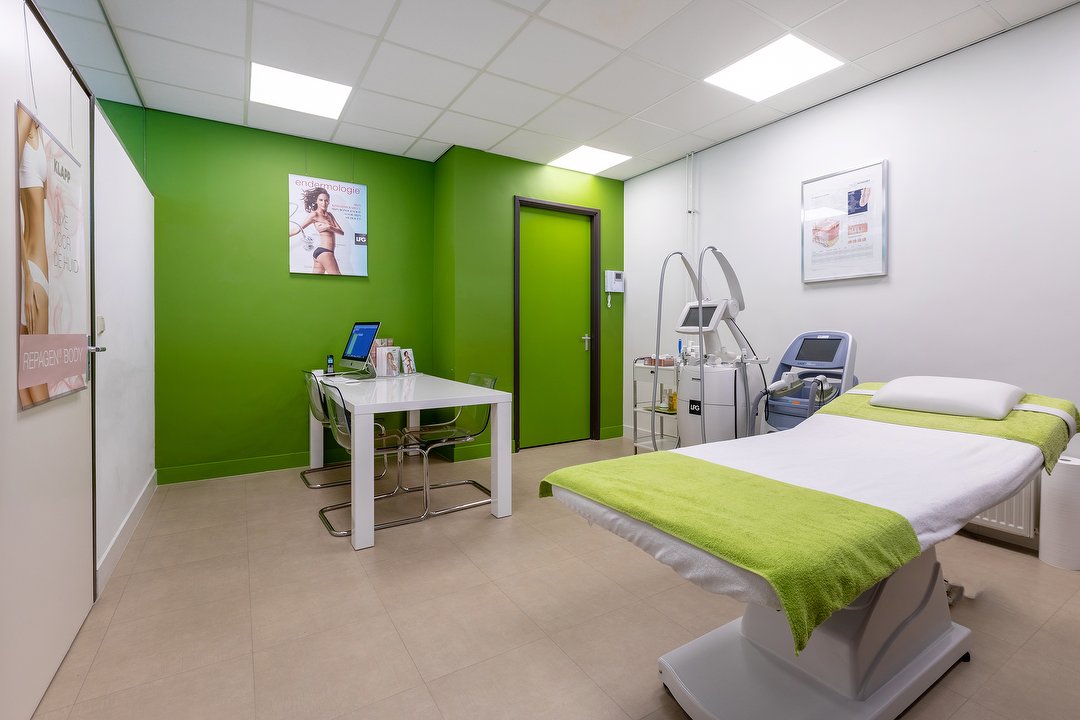 Anyderma, Zeeburg, Amsterdam