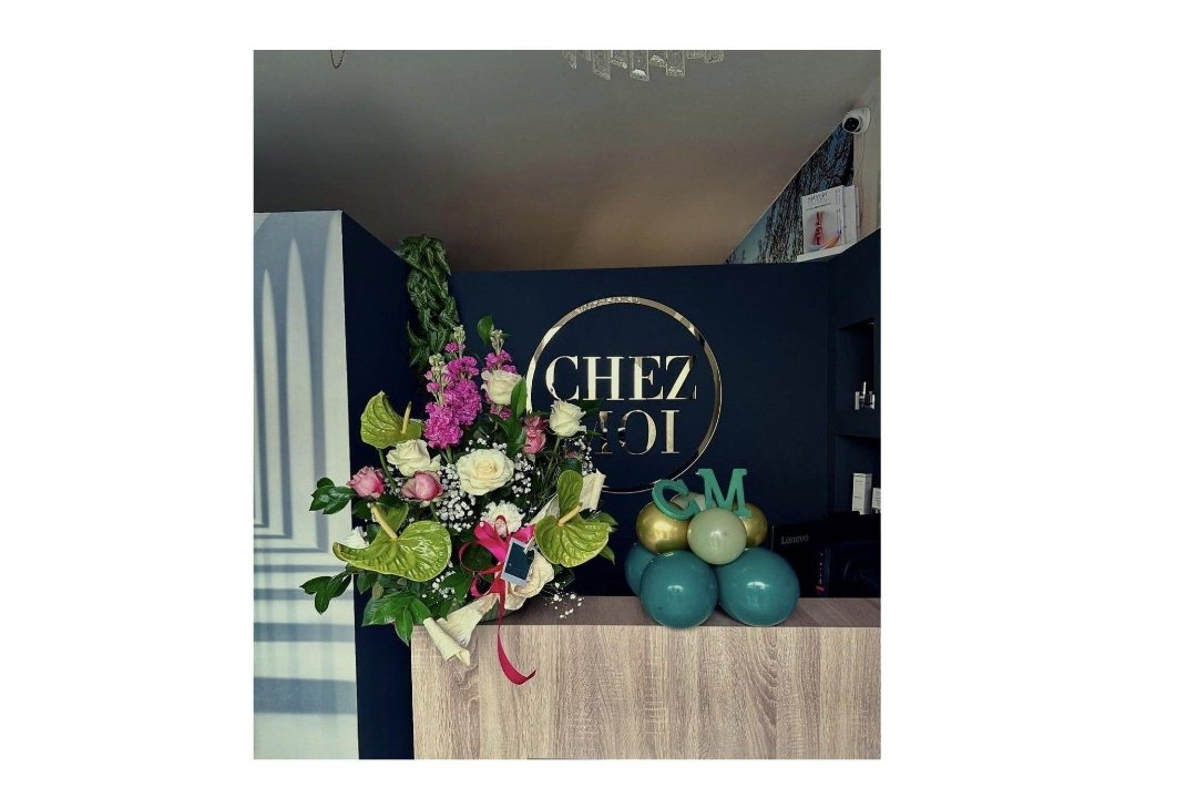 Chez Moi, Lucca