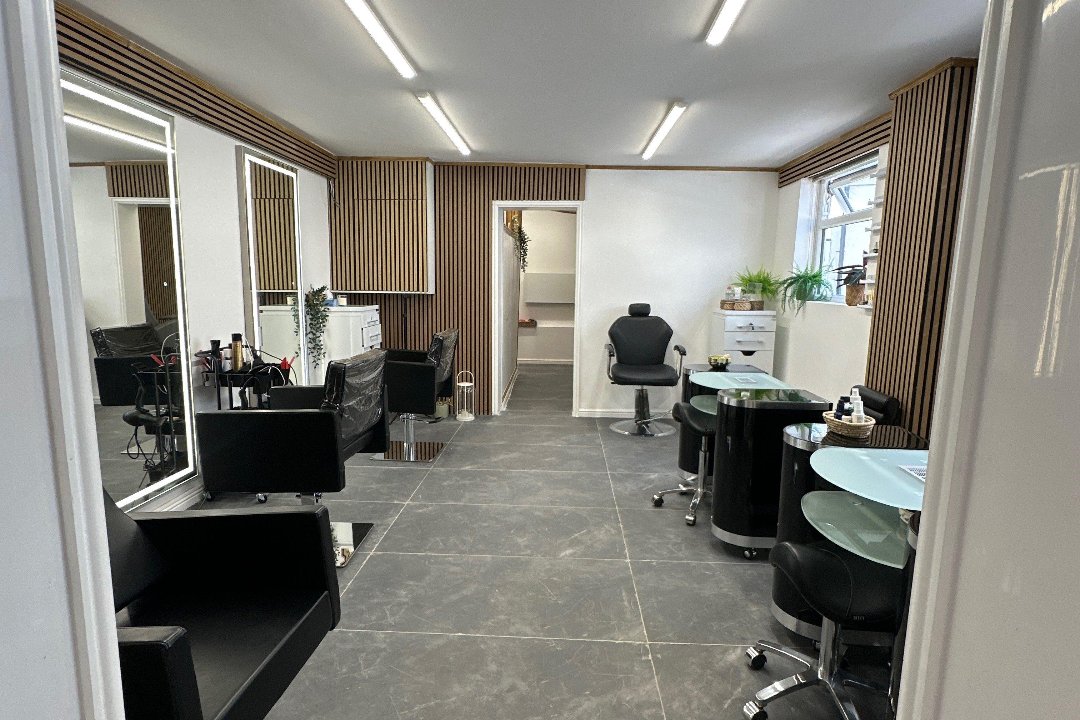 Stella Salon, South Woodford, London