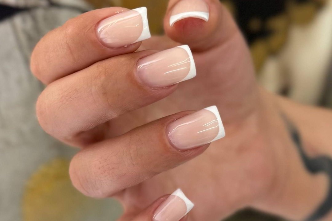 Dolce NailBar & Brows, Καλλιθέα, Αττική