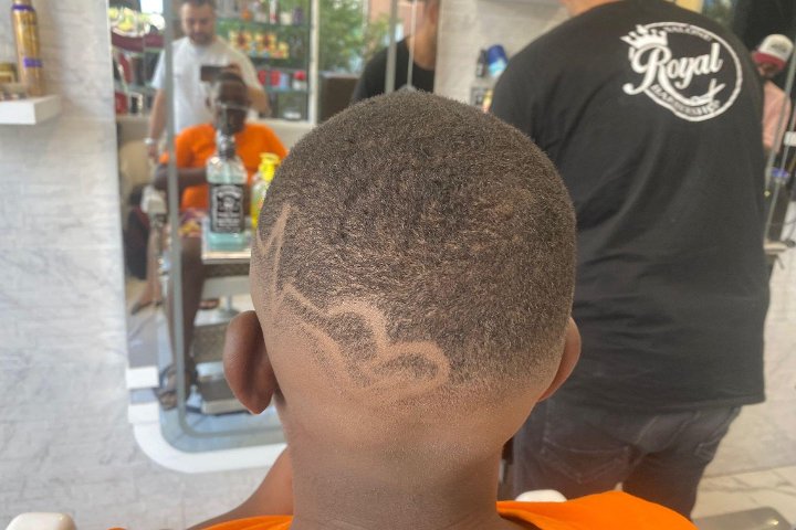 Salone Royal Barbershop - Barbier Rimini (RN) - Photo de galerie - OneBooking