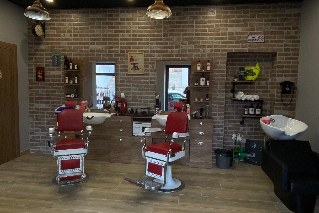 Gorilla Barber 26, Castrovillari, Calabria