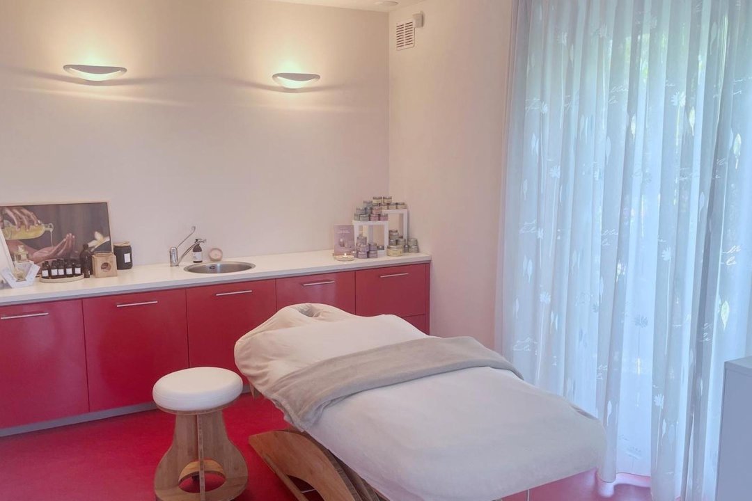 Salon Ukiyo, Limburg