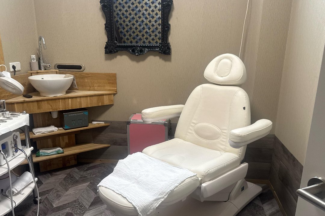 Asha pedicure @ Beauty lounge by Elsa, Koornmarkt, Zuid-Holland