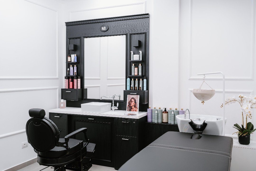 Aura Beauty & Wellness, San Paolo, Bari