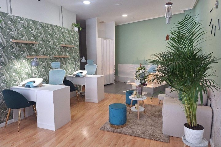 AnllilyBrows - Sourcils & cils Ourense - Photo de couverture - OneBooking