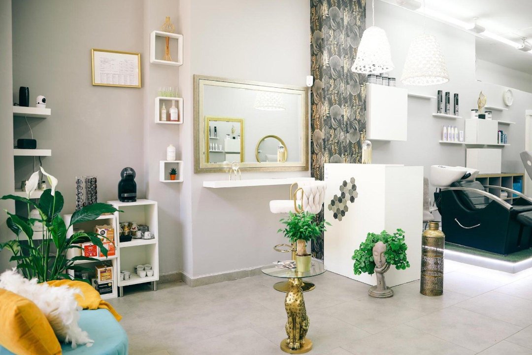 Be You by Elle, Los Cristianos, Arona