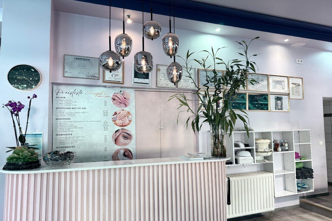 Angel's Nails & Lashes 1, Prenzlauer Berg, Berlin