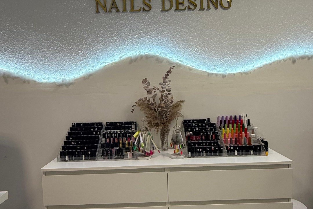 Astrid Fabiany Nails, Agra do Orzán, A Coruña