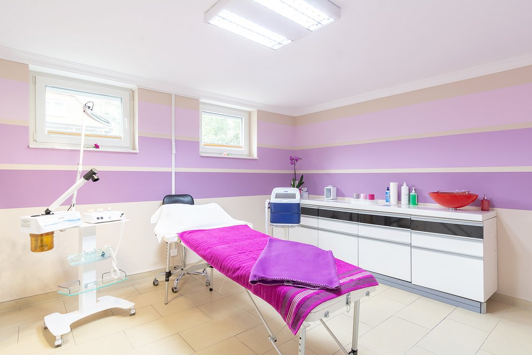 Salon La Hair & Beauty, Lurup, Hamburg