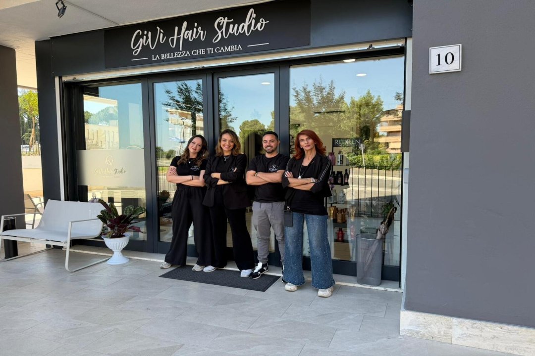 GiVì Hair Studio - La Bellezza Che Ti Cambia, Parco Antico Ponte di Nona, Roma