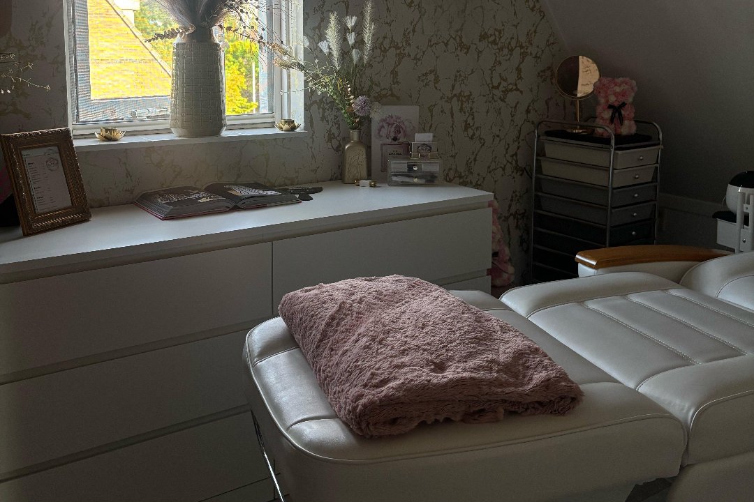 beauty by inaya, Breukelen, Provincie Utrecht