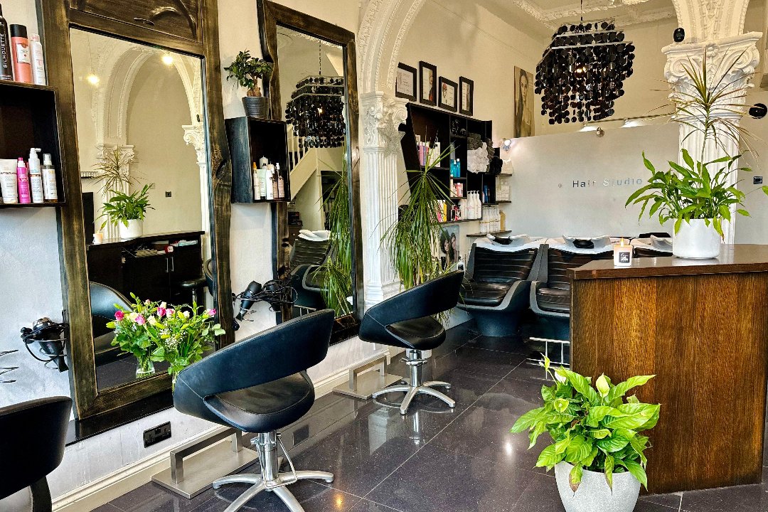 Hair by Sara, The Cotswolds