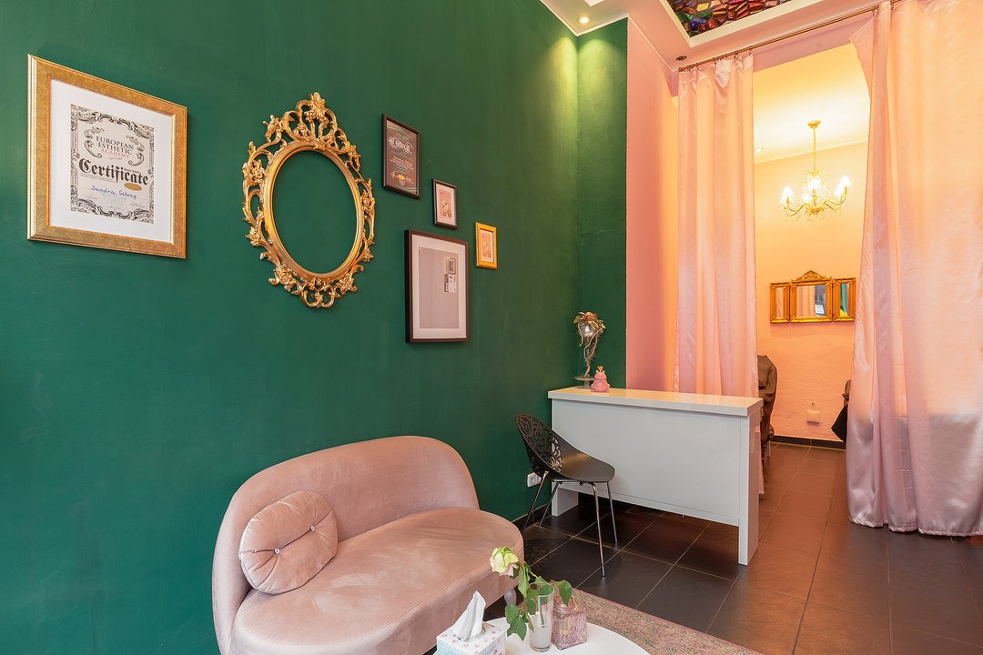 House of Lashes, Bonn, Bonn