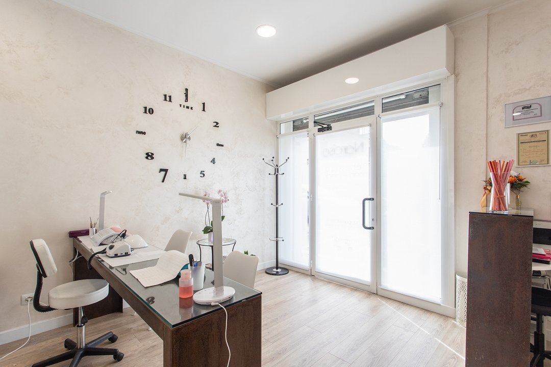 Narciso Benessere Mani e Piedi, Val Cannuta, Roma