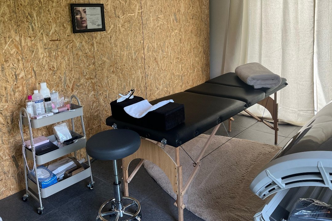 Cils de Gigi extension et rehaussement, Tournai, Hainaut