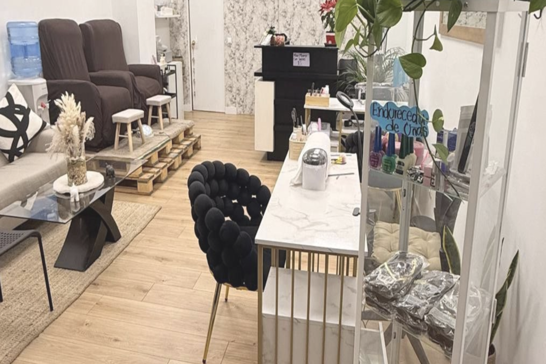 Naniusk Nails, Distrito V El Val, Comunidad de Madrid