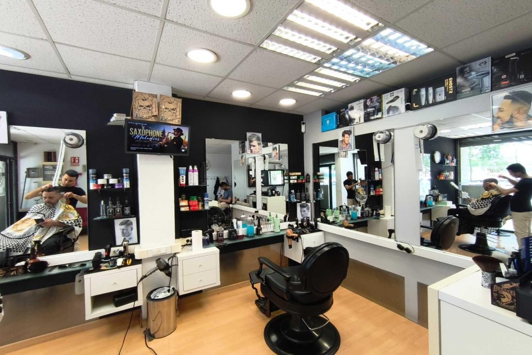 Peluquería y Barbería Andrade, El Clot, Barcelona