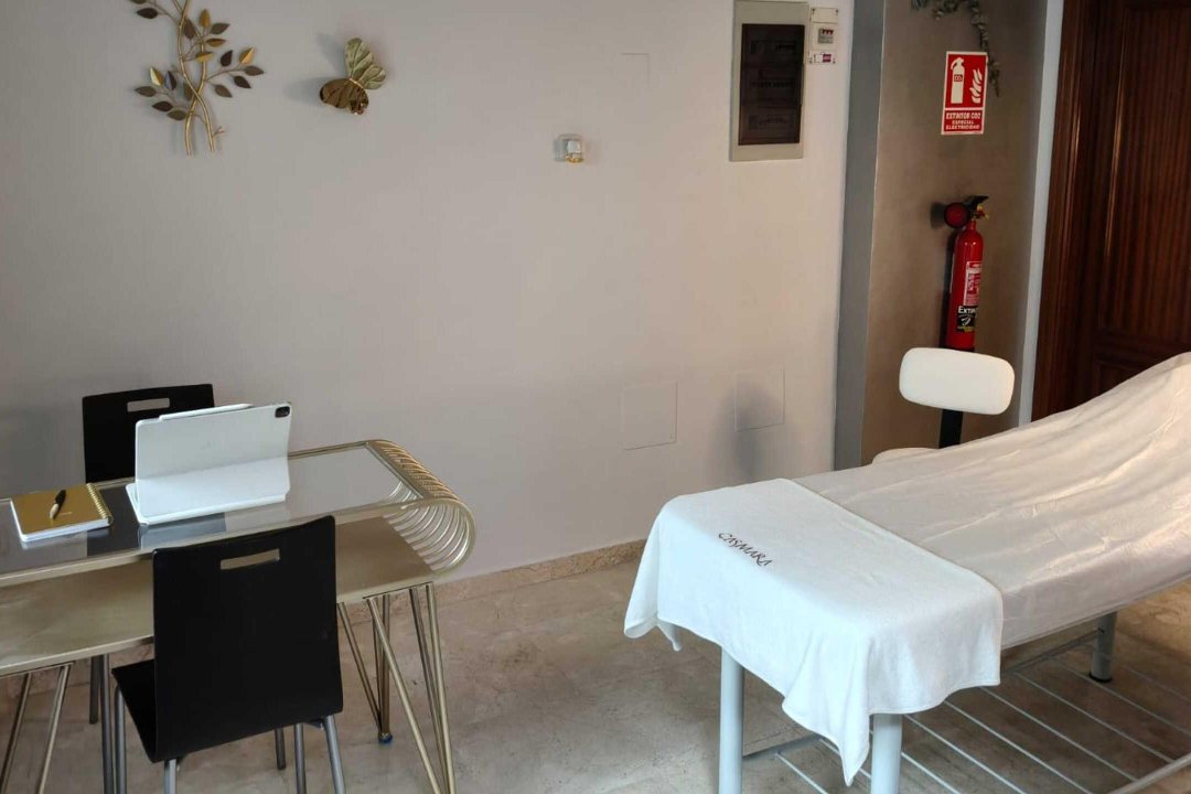 Oliana MicroEstetic, Benalmádena