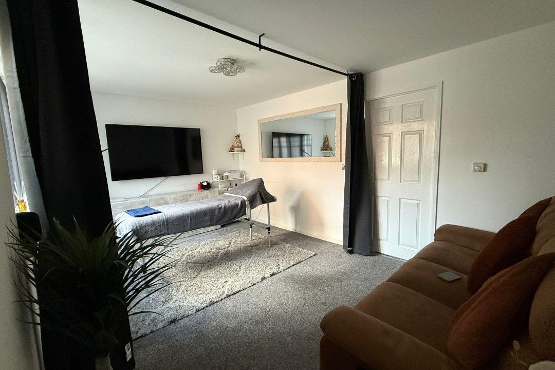 P&T Unisex Beauty - Wednesbury, Walsall, West Midlands County