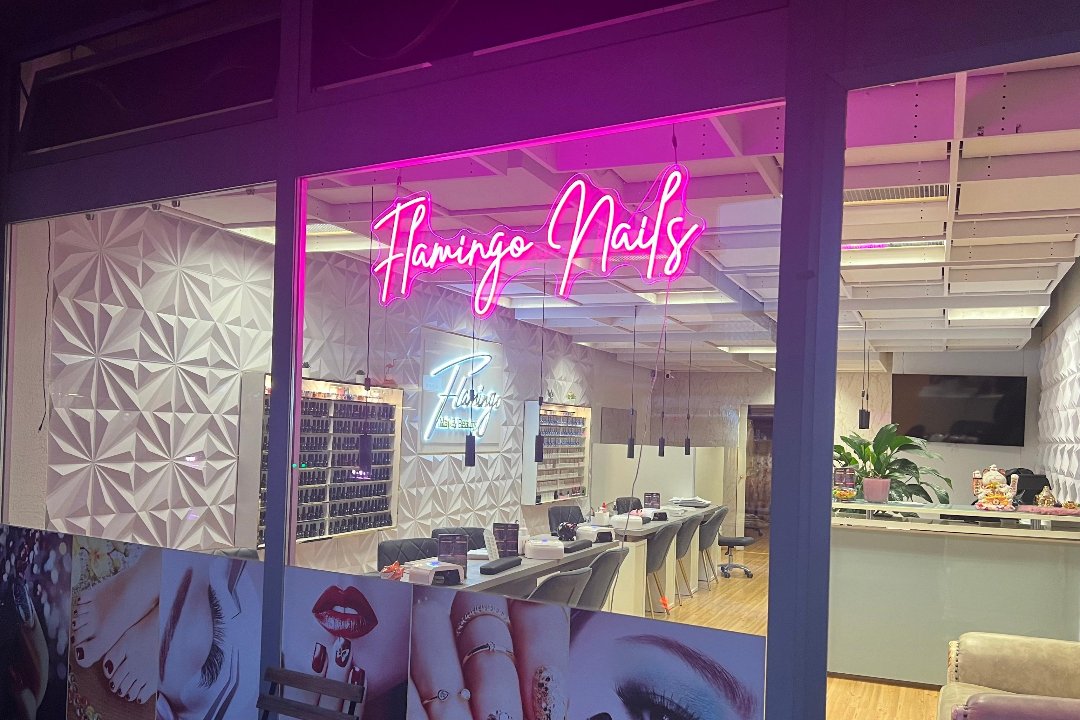 Flamingo Nails, Thalwil