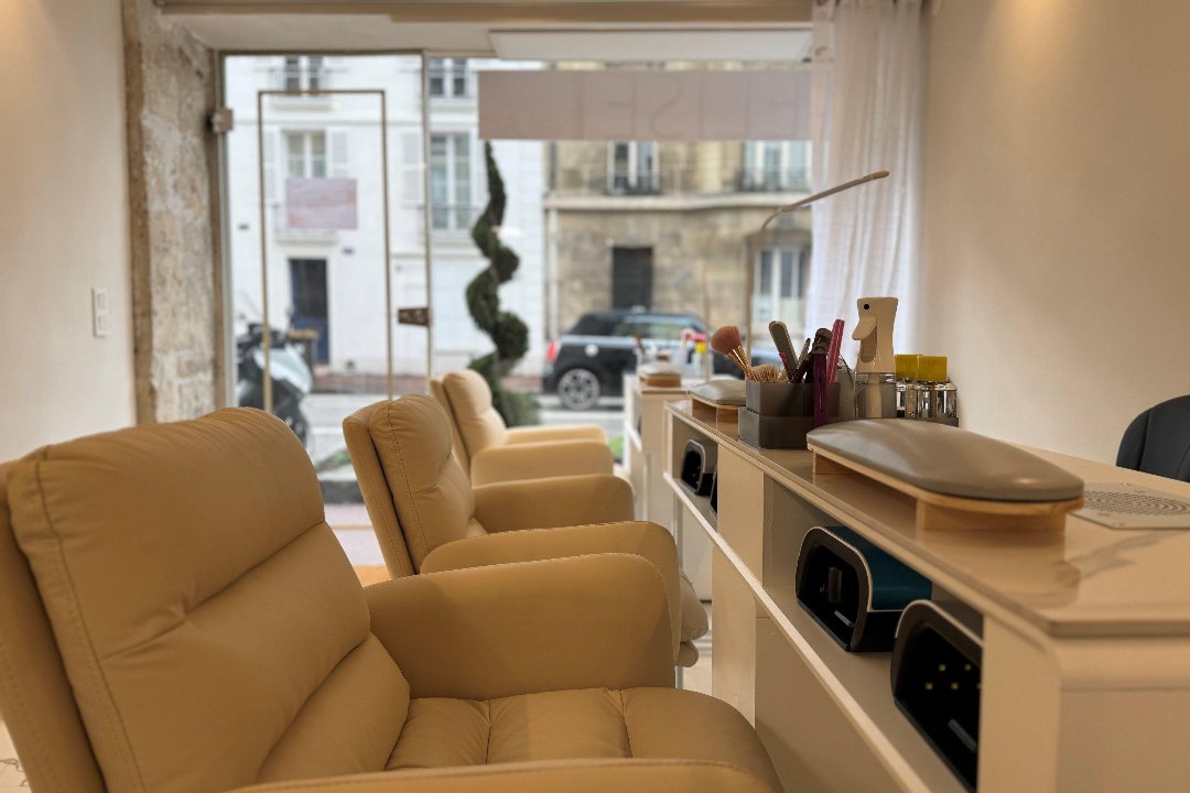 ELISE NAIL ART, Saint-Germain-en-Laye, Yvelines