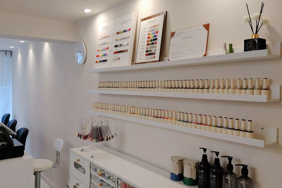 ELISE NAIL ART, Saint-Germain-en-Laye, Yvelines