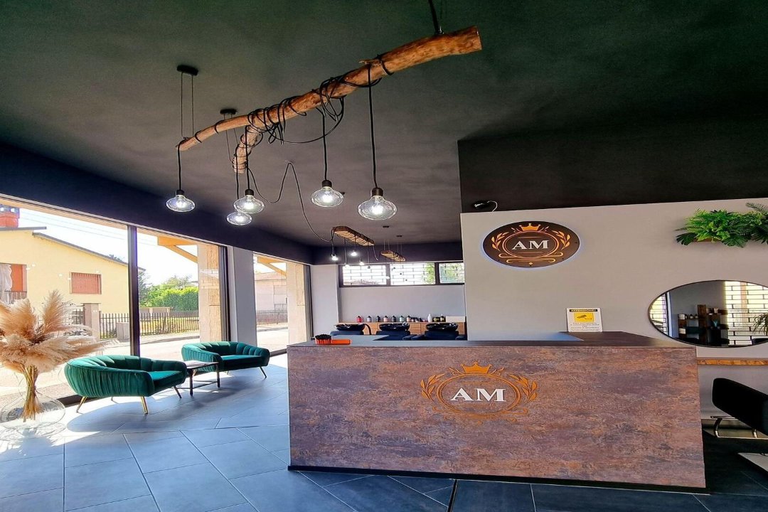 AM Infinity Beauty Studio, Paullo, Lombardia