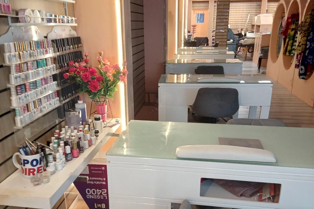 Infinity Hair & Beauty, Woolwich Arsenal, London