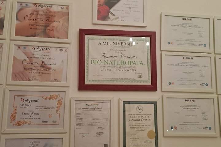 Benessere Massaggio Olistico - Femiano Concetta -Bologna - Massage Bologna - Photo de galerie - OneBooking