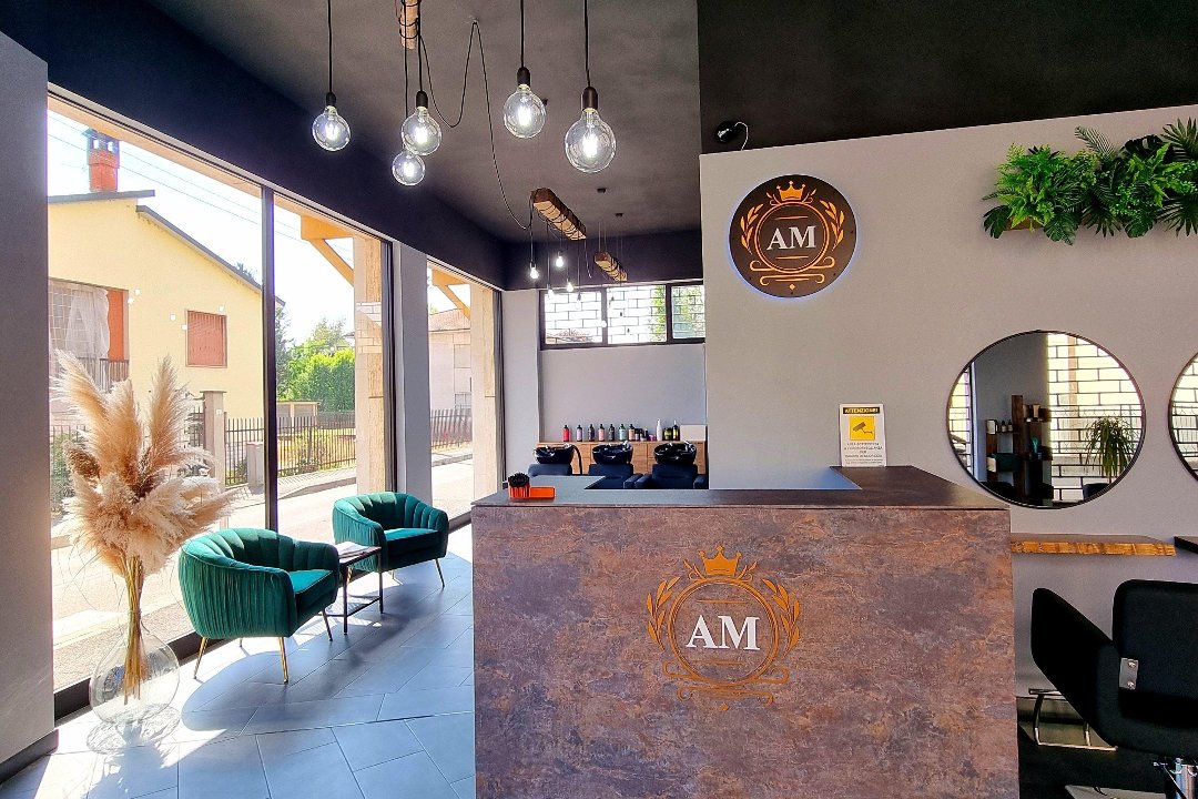 AM Infinity Beauty Studio, Paullo, Lombardia